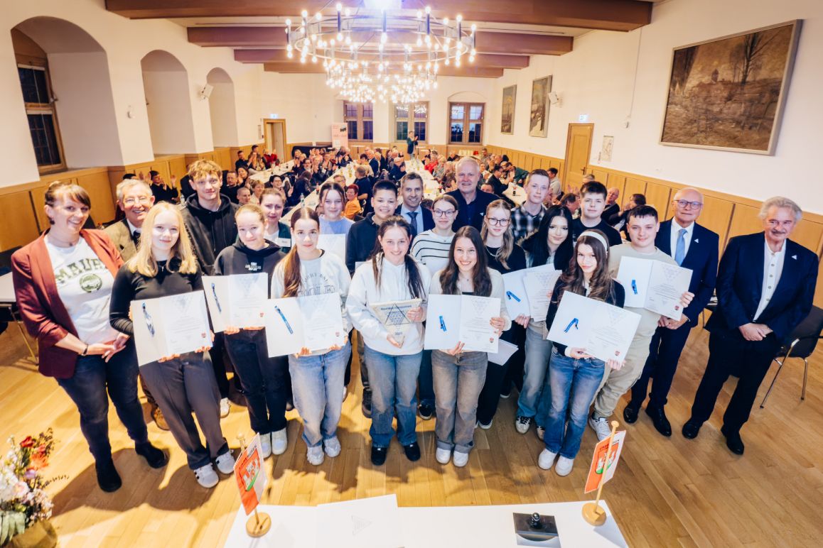 Gruppenfoto der Schülerschaft